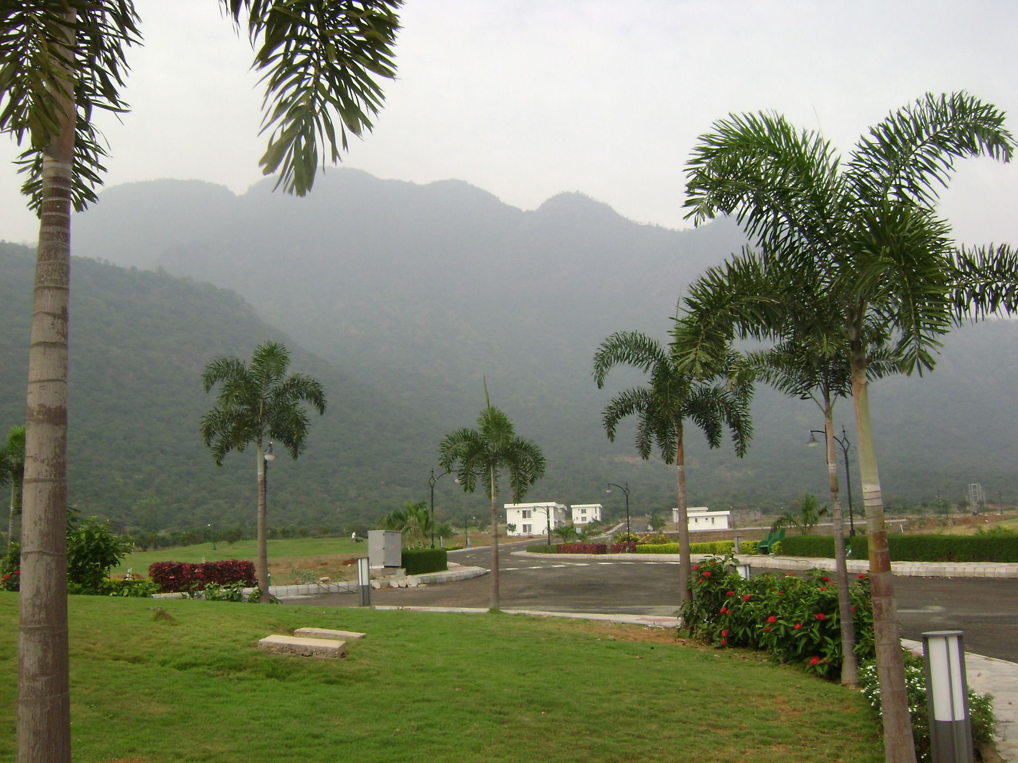 ホテル Oyo 24200 Bahri Beautiful Country Ayyampālaiyam エクステリア 写真